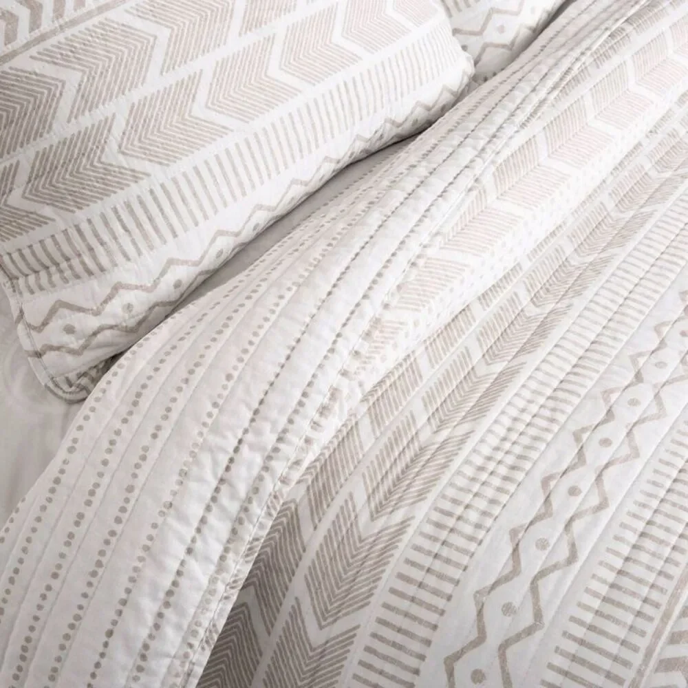Lush Decor - Lush Décor 3pc King Hygge Geo Reversible Cotton Qu Taupe/White
